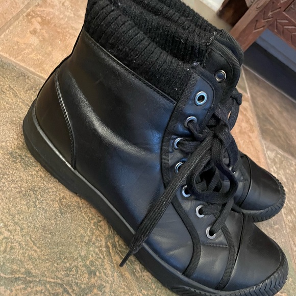Mens black leather sneaker boots - Picture 6 of 6
